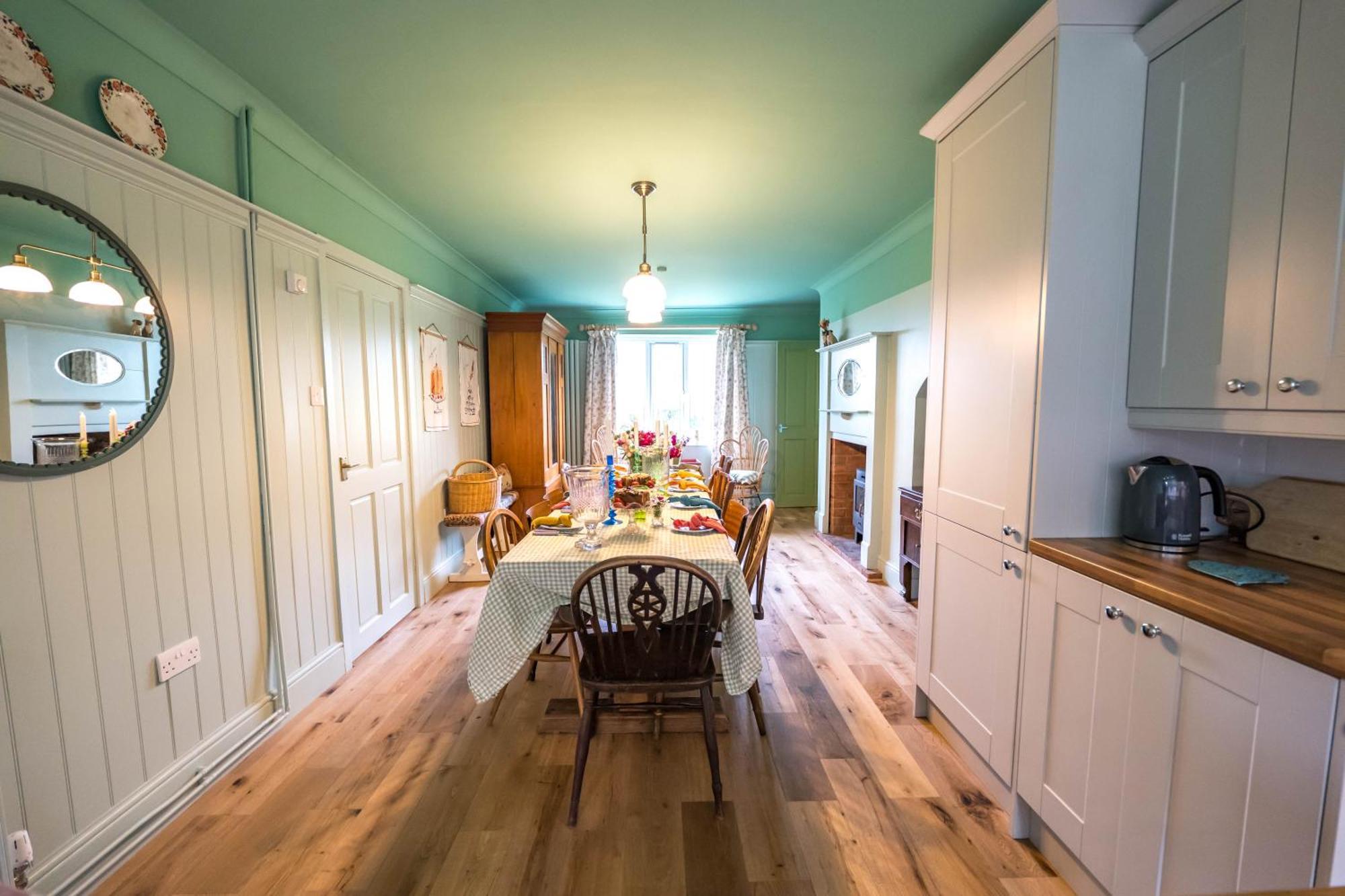 Large Country Cottage, Sleeps 8 - Spa Facilities, Garden Bar, Catering Services, Free Parking, Nature Reserve, Hen Parties Scunthorpe Exterior photo